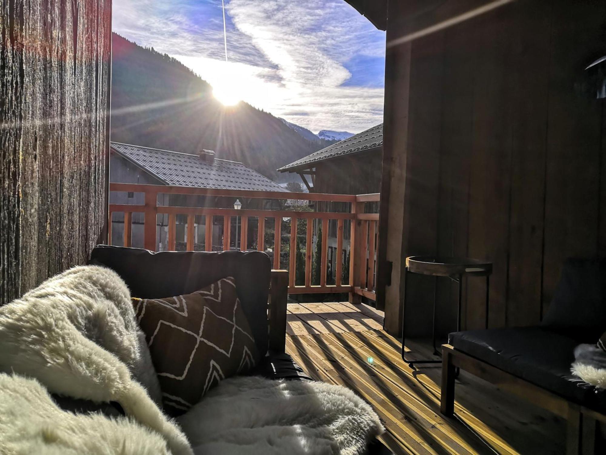 Chez Leon, Jacuzzi Et Sauna Des Le 1Er Septembre 2025 Samoëns Dış mekan fotoğraf
